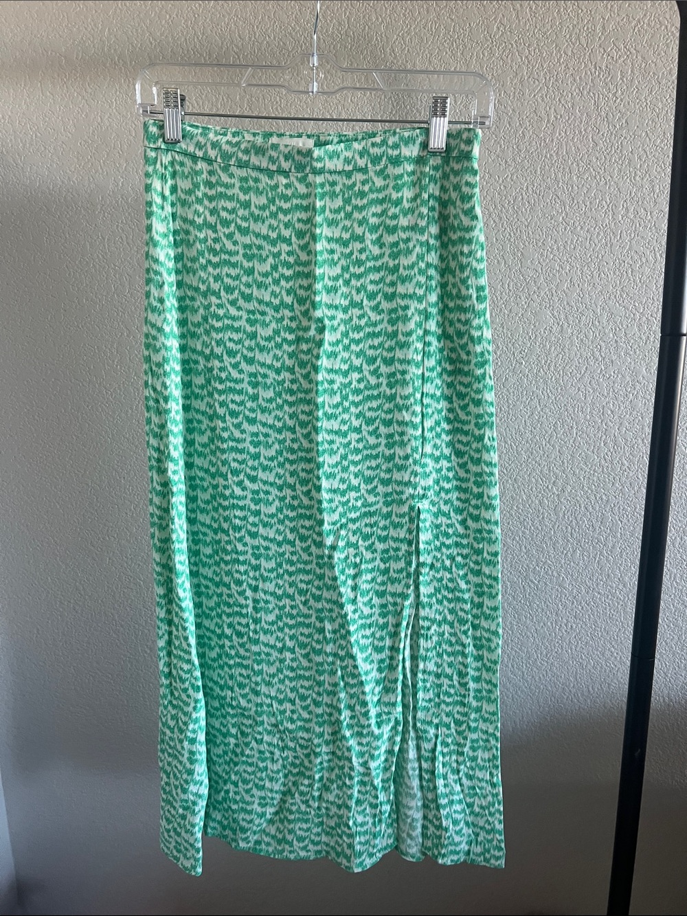 H&M Green Printed Maxi Skirt